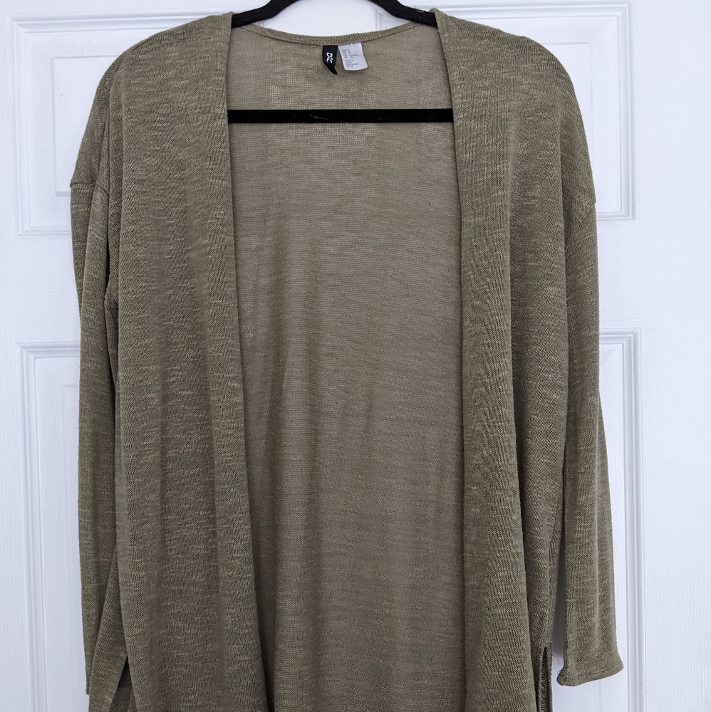 H&M sage green open cardigan